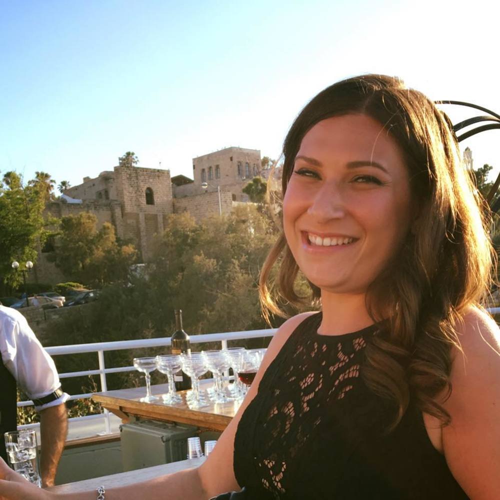 Meet your Posher, Carly